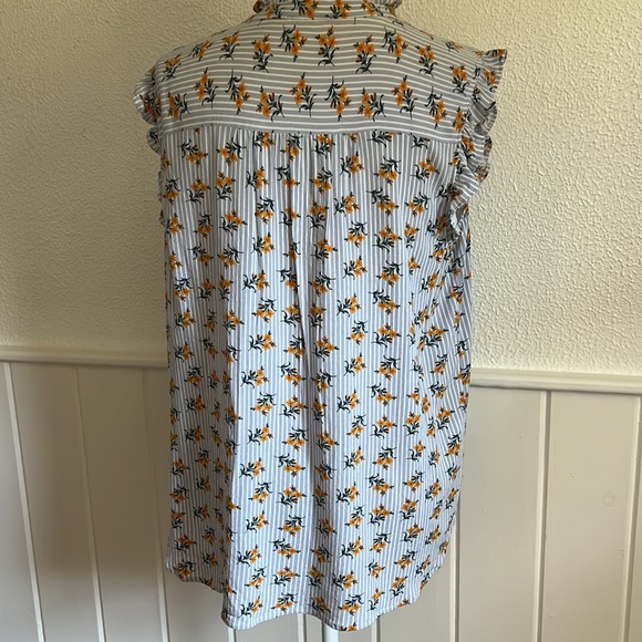 Loft Ruffle Sleeve Top - Picture 4 of 7